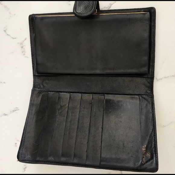 Chanel Wallet - Picture 5 of 7